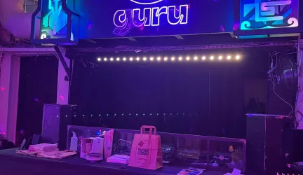 Guru Club - Bastille - Image 3