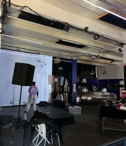 Le Sample - Main image