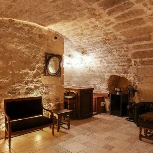 Les Trois Salons - Main image